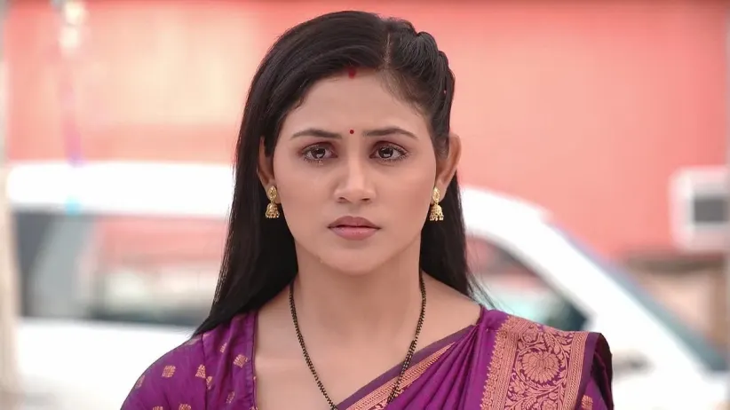 Priya Consoles Gita | Suna Jhia