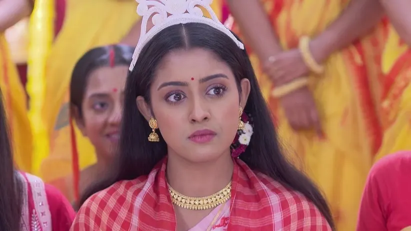 Rayan Arrives at Parul's Haldi Function