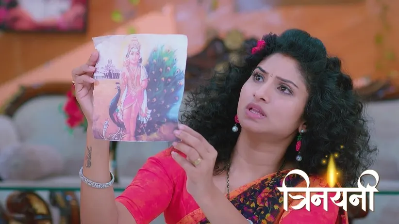 Trinayani Is Suspicious about Shyamala's Necklace