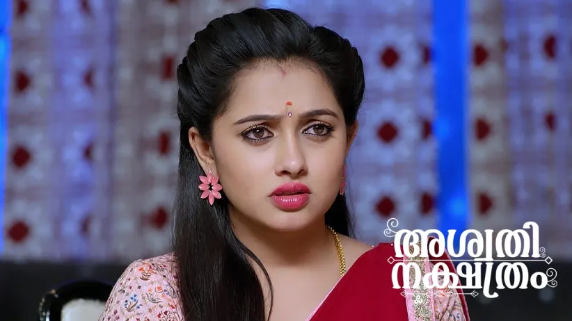 Niharika Feeds Avani