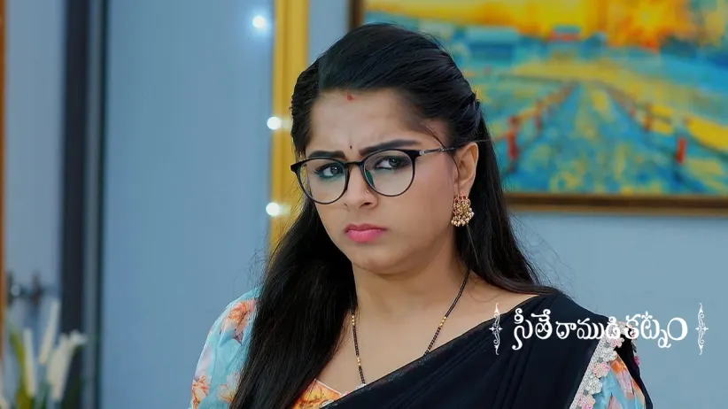 Mahalakshmi Lies that She Sold the Saris