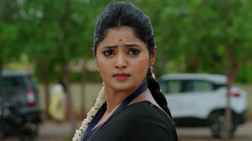 Shivaraj Offers to Help Mythili