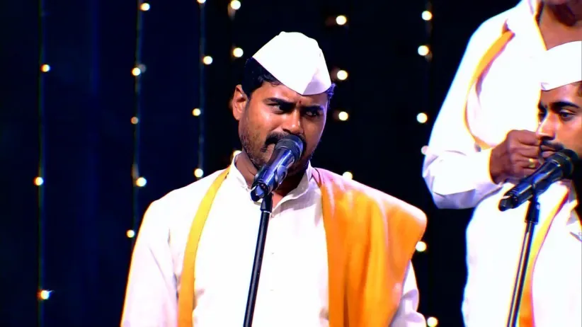Sagar Maharaj Narrates the Tale of Kurmadas