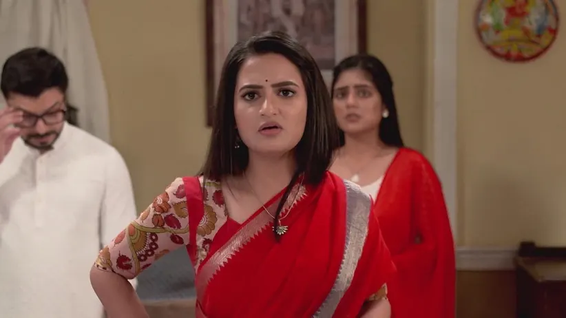 A Quarrel between Dhrubo and Jonaki | Mittir Bari