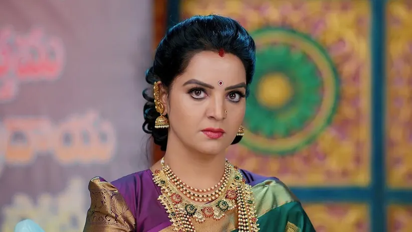 Sharanya Helps Ananya Win the Contest