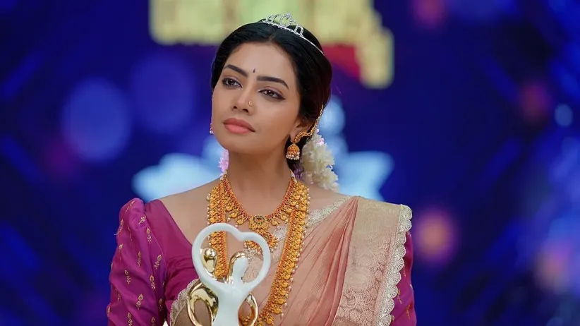 Ananda Makes an Appeal to Vishwanath