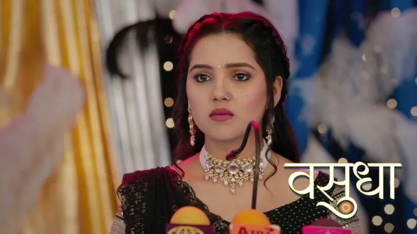 Vasudha and Amruta Flee with the Bomb-Laden Speaker