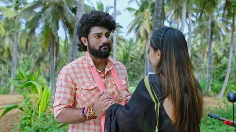 Shivanna Tries to Console a Heartbroken Parvathi