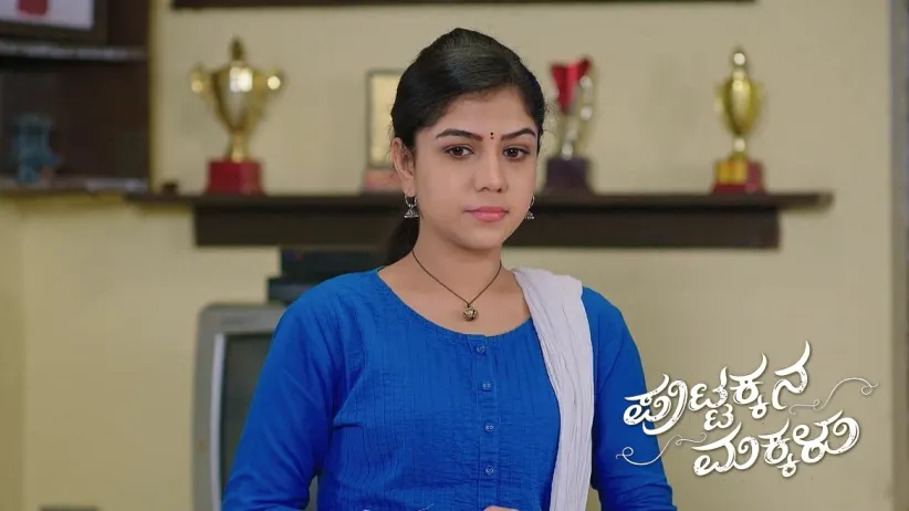 Kanthi Attacks Sneha and Gangadhar