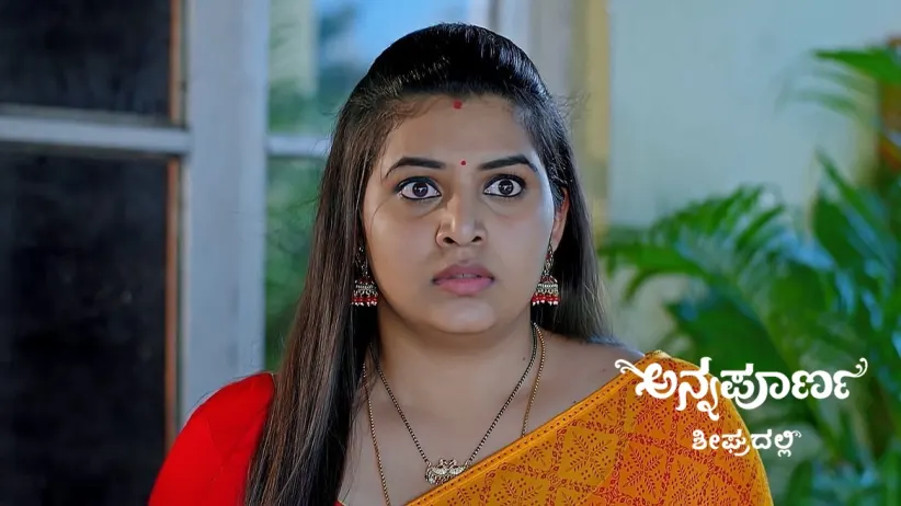 Akshaya Saves Srikar from a Bull