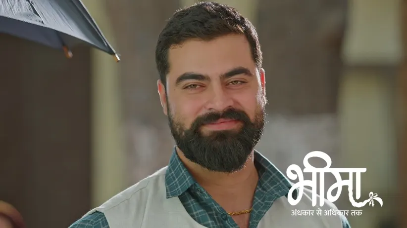 Bindiya Burns Bheema's Hand