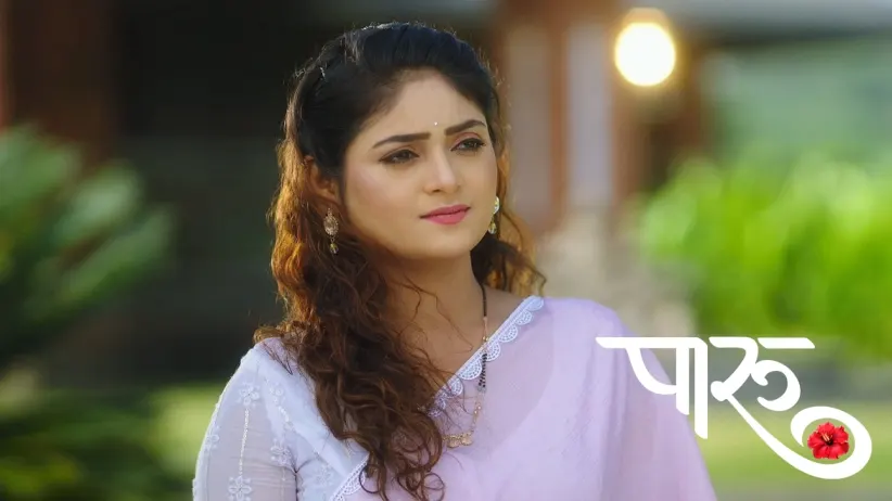 A Worried Aditya Searches for Paaru in the Forest