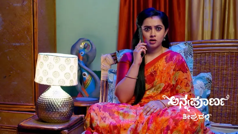 Kaveri Conspires against Akshaya