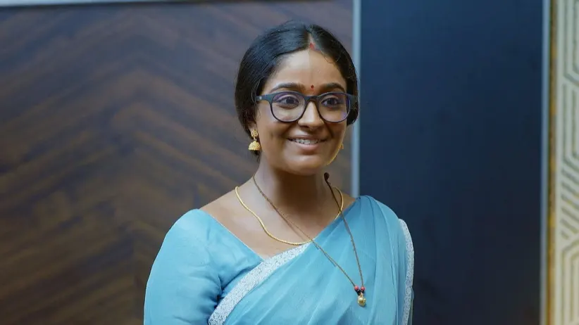 Deepa Scolds Sukanya for Her Oppression