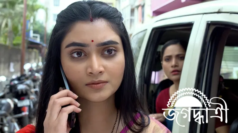 Jagadhatri Rescues Upasana