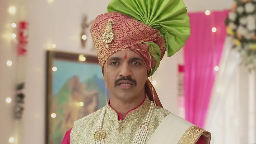 Appi and Arjun Get Married - Appi Amchi Collector