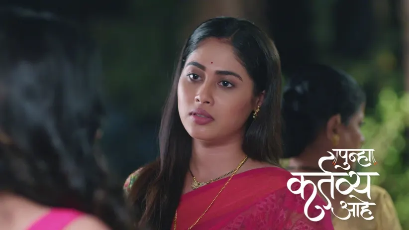Vasu Tries to Reason with Jayashree