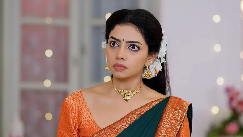 Kanchana Sees Darshan with Sameera