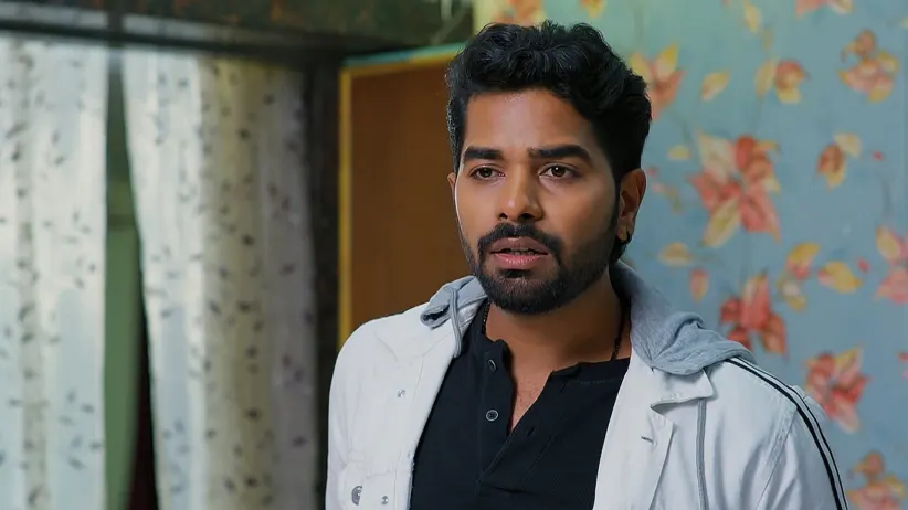 Cherry Gifts a Dress to Bhoomi