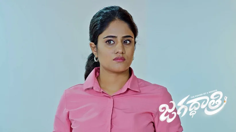 JD Looks for Evidence in the Actress’ House