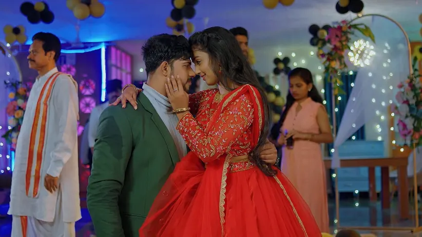 Nakshatra’s Friend Executes Apoorva’s Plan