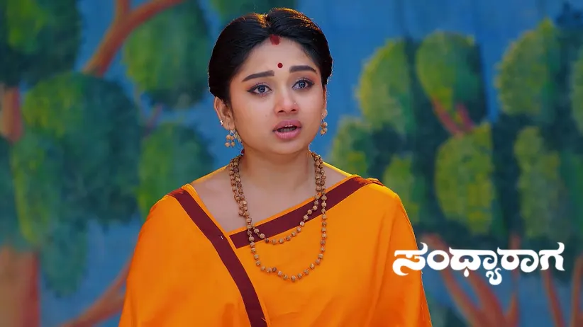 Charulata Pushes Aadhya into the Fire
