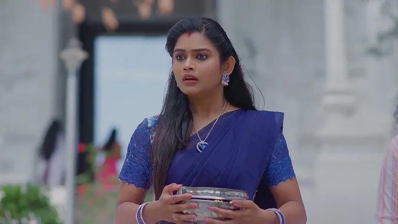 Srinivas Performs a Tough Penance for Aadhya - Sandhyaraaga