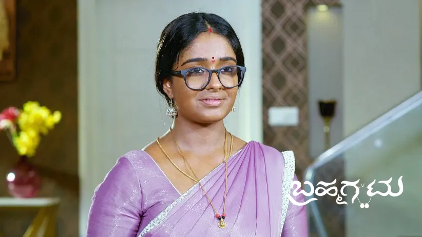 Deepa Gives Jaji a Gift