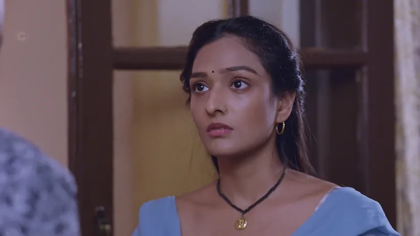 Lakshmi Learns the Reason for Rishi Entering the Room