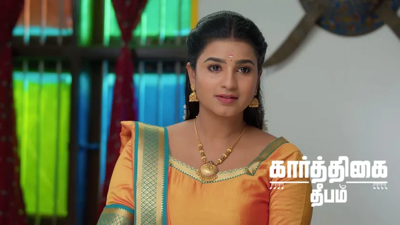 Karthikeyan Confronts Chandrakala
