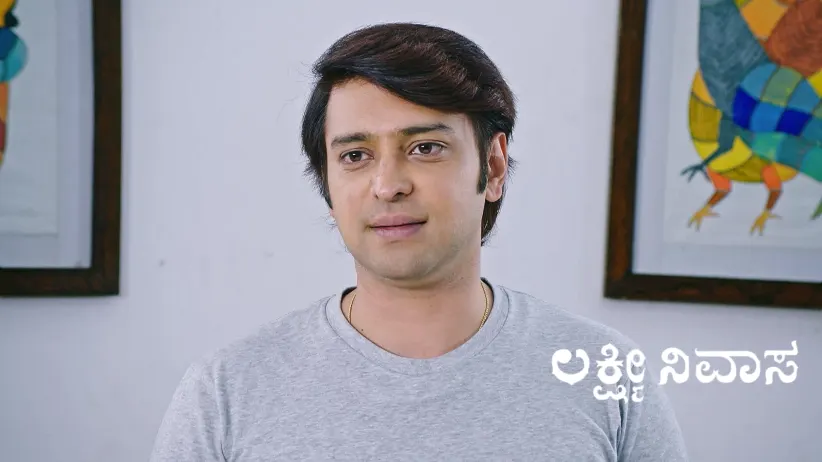 Siddu Tries to Comfort an Upset Bhavana