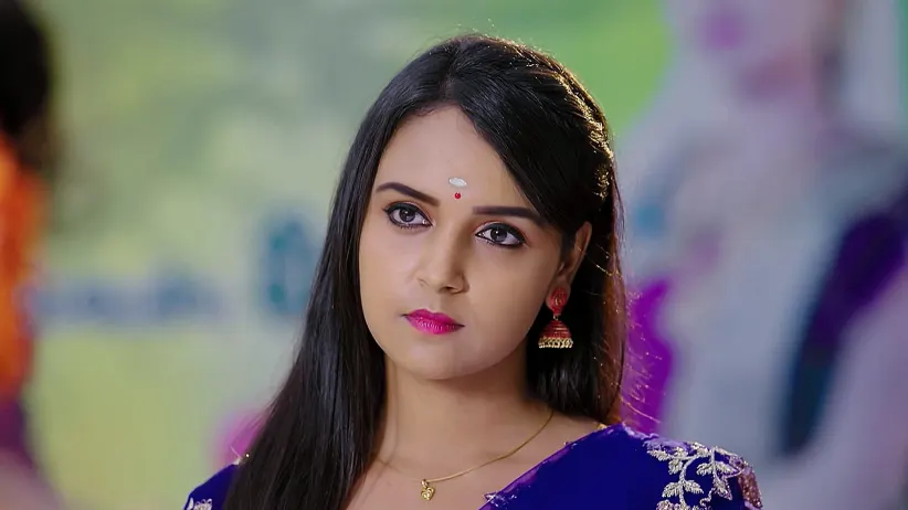 Kanakalakshmi Gets into a Fight with Pallavi