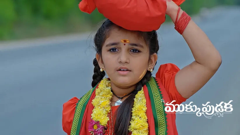 Akshaya Goes on a Pilgrim Trip