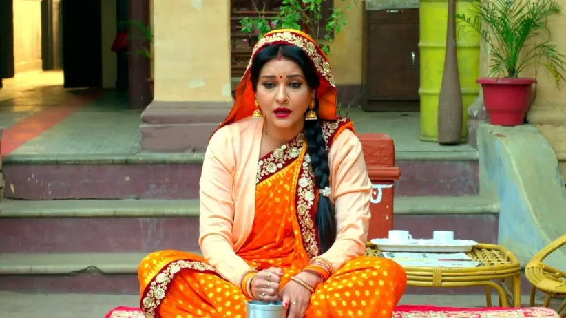 Noor Jahan Comes to Live with the Mishras