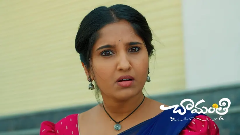 Ramadevi Sees Prem Eating Pani Puri