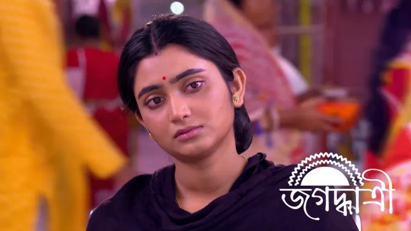 Billa's Men Chase Durga