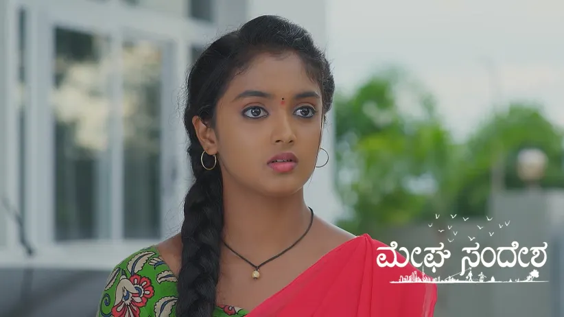 Will Nakshatra Steal Bhoomi's Phone?