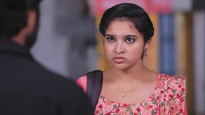 Raja Sundaram Comforts His Sister