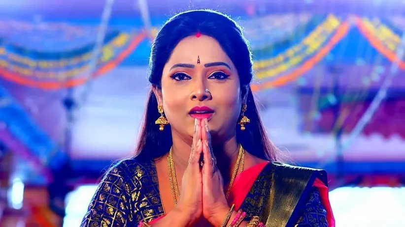 Devansh Sees Siya Act