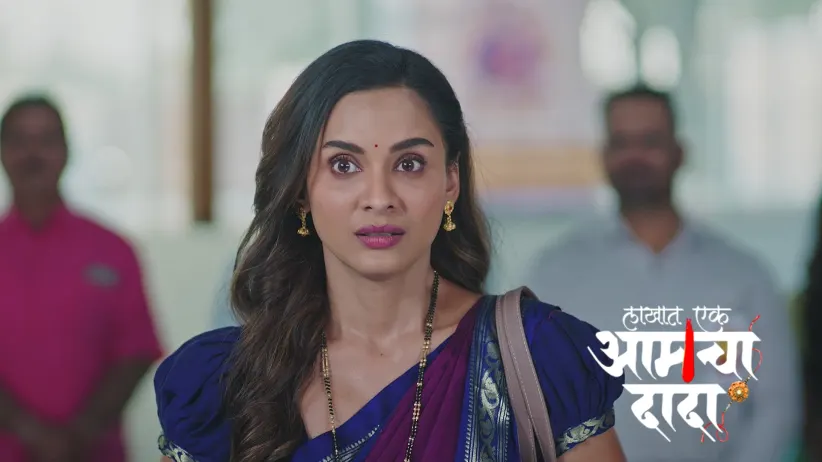 Tulja Comforts a Dejected Dhanashree