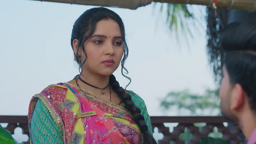 Is Vasudha Falling for Devansh? - Vasudha