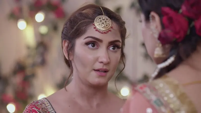 Monisha Tells Deepika about Purvi's Challenge - Kumkum Bhagya