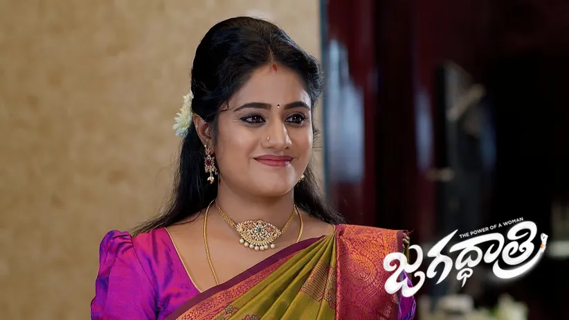 Meenan Asks Yuvaraj to Find Siri’s Details