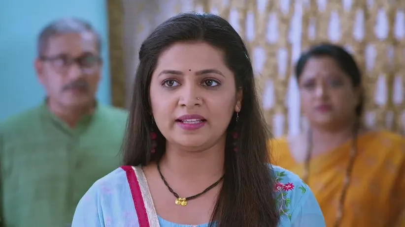 Ira Instigates Jaydev against Bhuvaneshwari - Tula Shikvin Changlach Dhada
