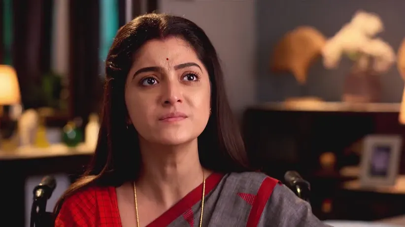 Shyamoli Tells Arunabho about Anuradha - Kon Gopone Mon Bheseche