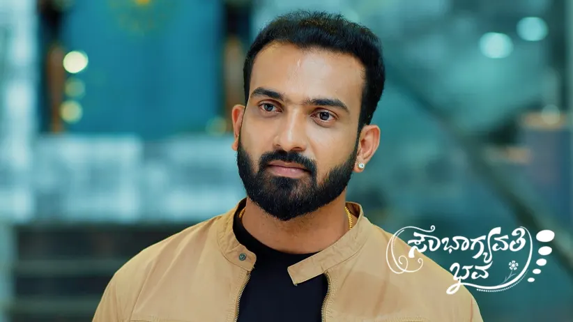 Lucky Records a Video of Vinu's Family