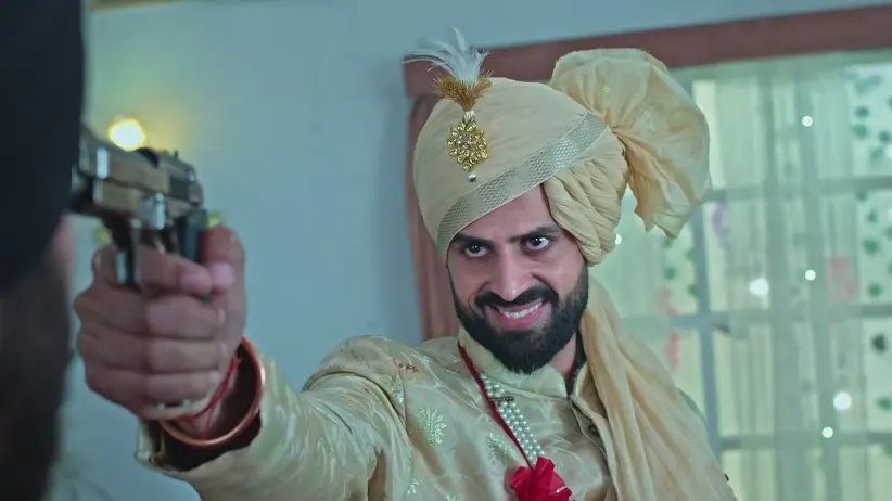 DJ Arrives to Stop Heer’s Wedding to Rana - Heer Tey Tedhi Kheer