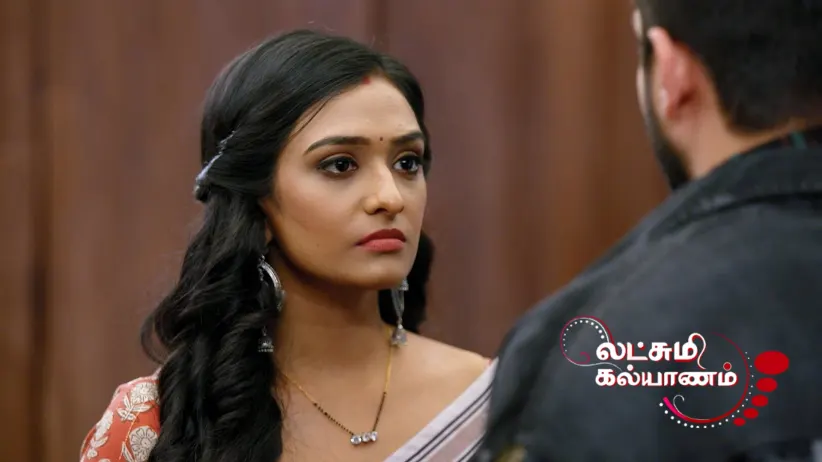 The Engagement Ring Gets Stuck on Lakshmi's Finger