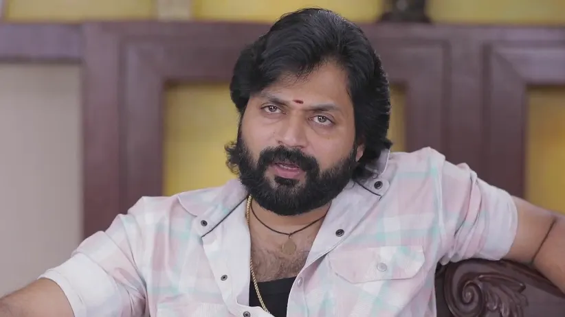 Pavithra Avoids Dharmalingam - Idhayam
