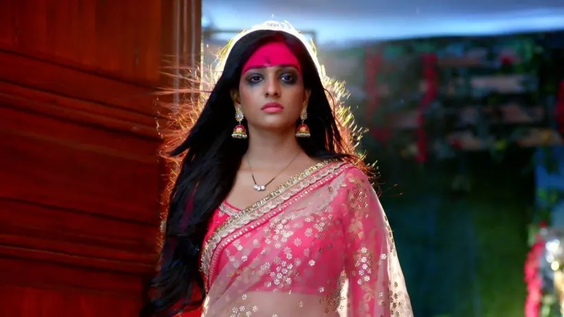 Lakshmi Decides to Leave the House